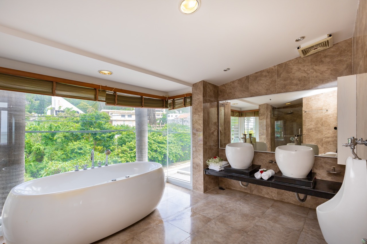 z2877094075781_2c135e3dfca37b37b87ec0550b83d5d3