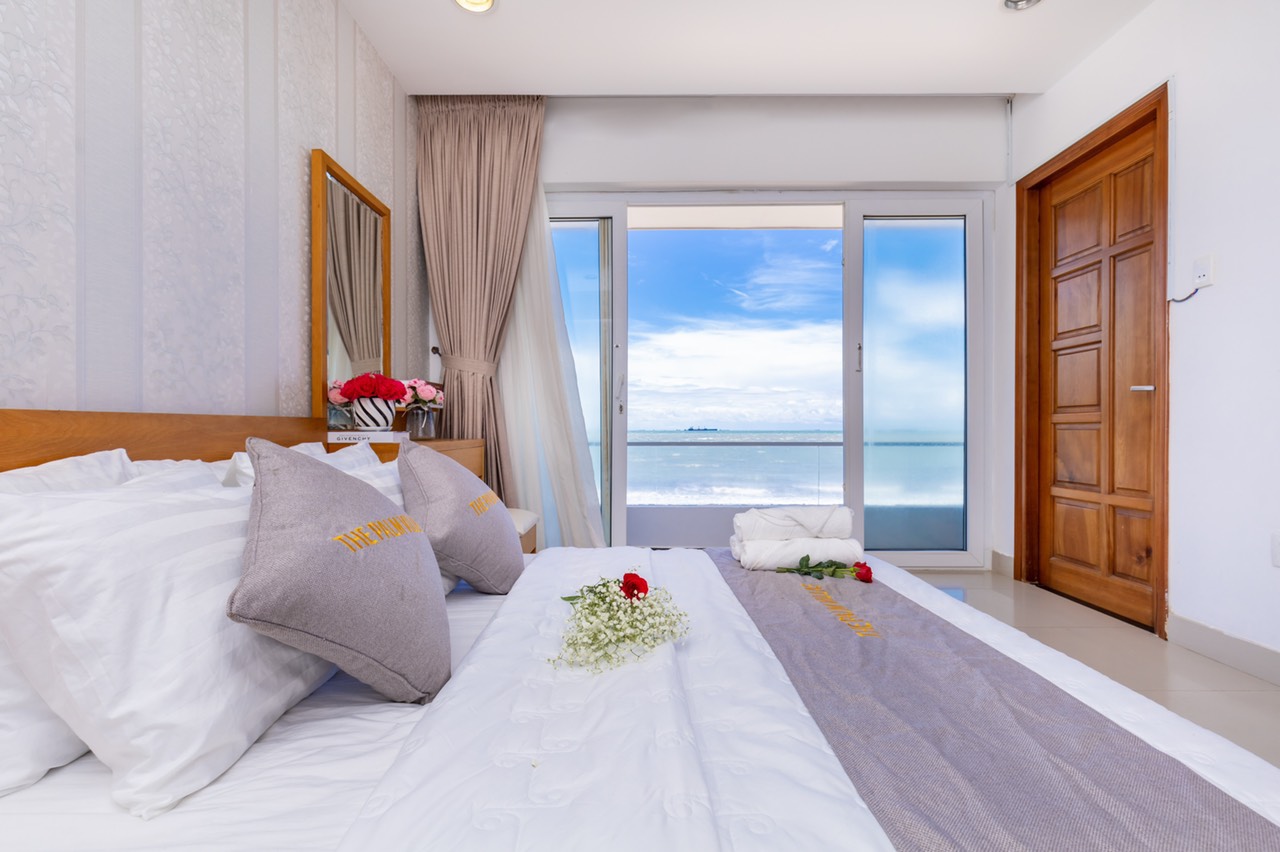 z2877094210065_04f23bcc075532e2aef05a495331c899