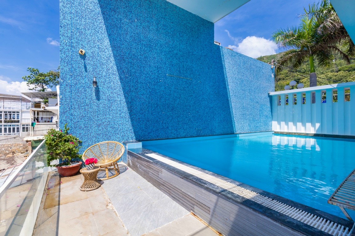 z3030414751994_107f12a11483676842e913ea5a8b1700