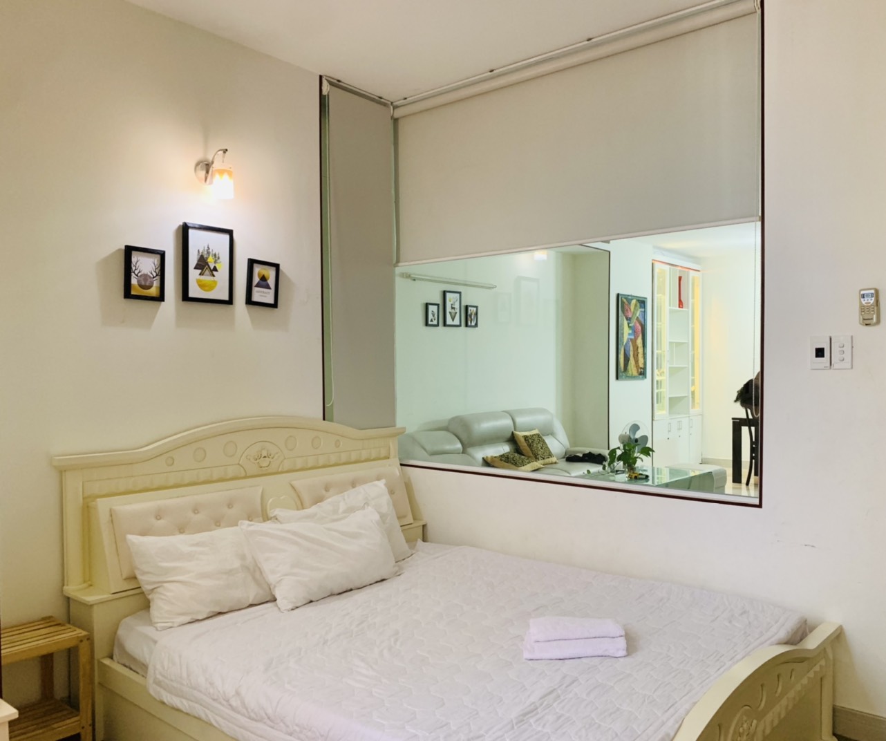 z3310110638438_44fad1b411a5865299ce7eb7c7d4524a