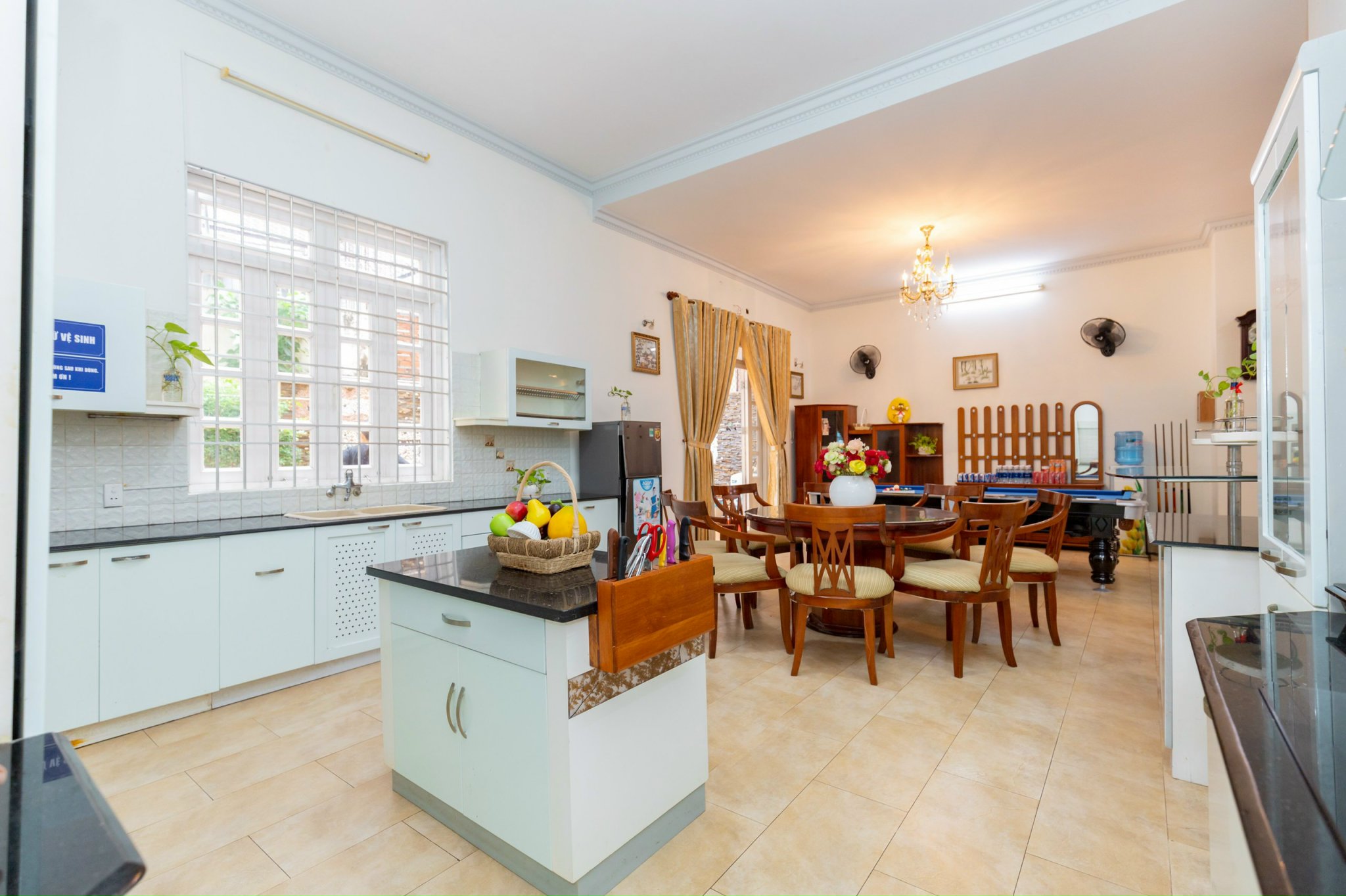 z3368158953931_588c8412b5df9bdee6cdd372ab3bc9c5