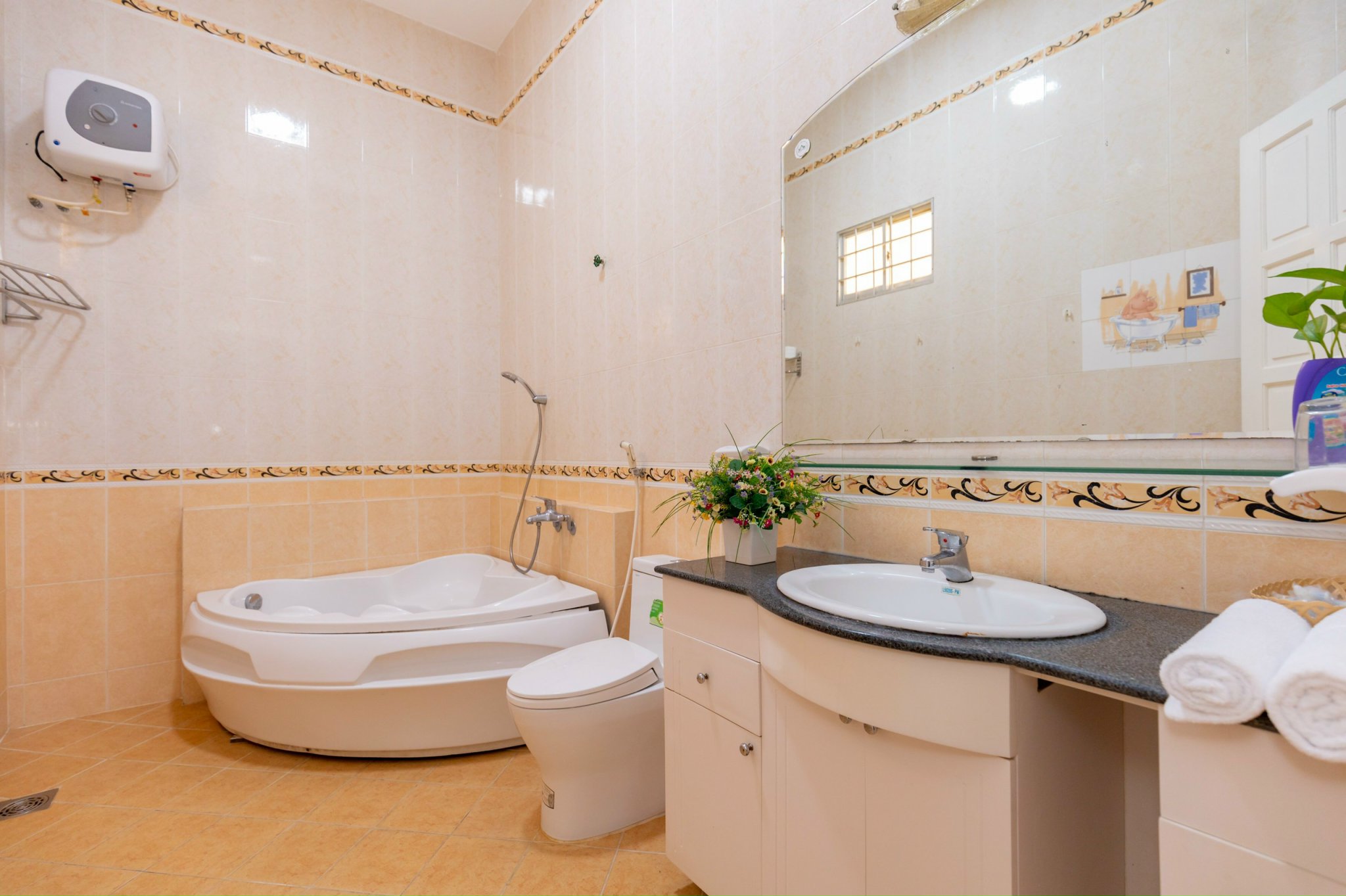 z3368158990884_a21d27f81d488d04b4d591efb0f9812a