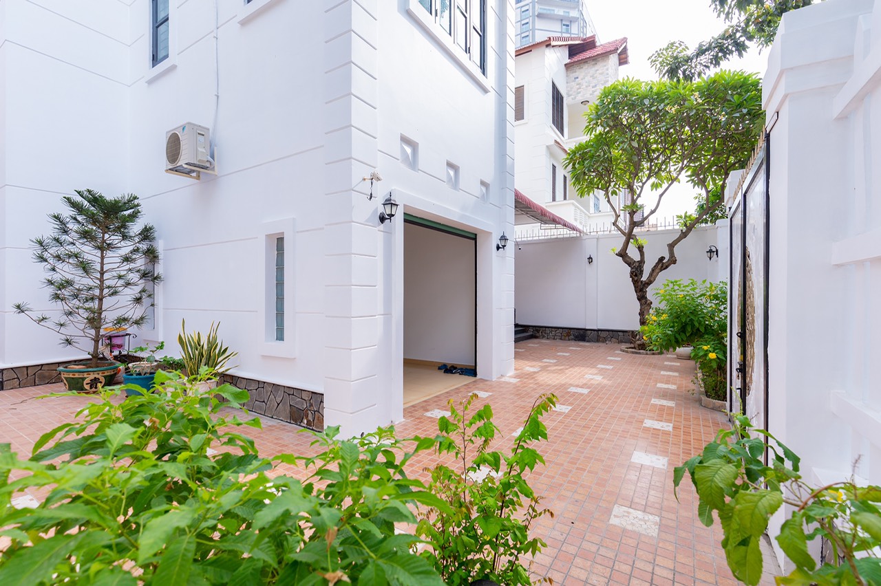 z3368192713855_38f0d45f005e74d4d0f7edcc5b46e930