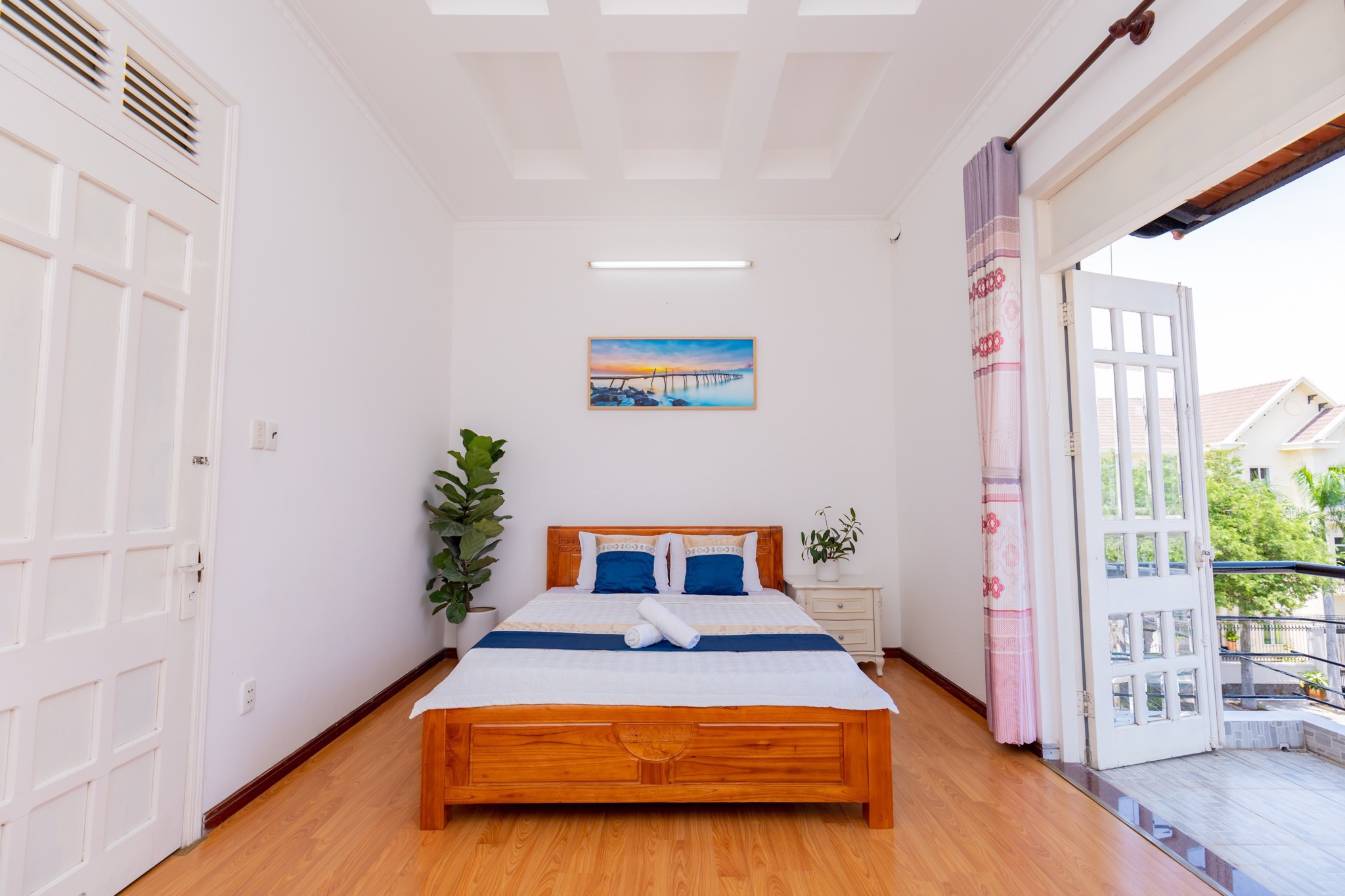 z3741066799036_c129067ab12045aea46e87281c03cd2e