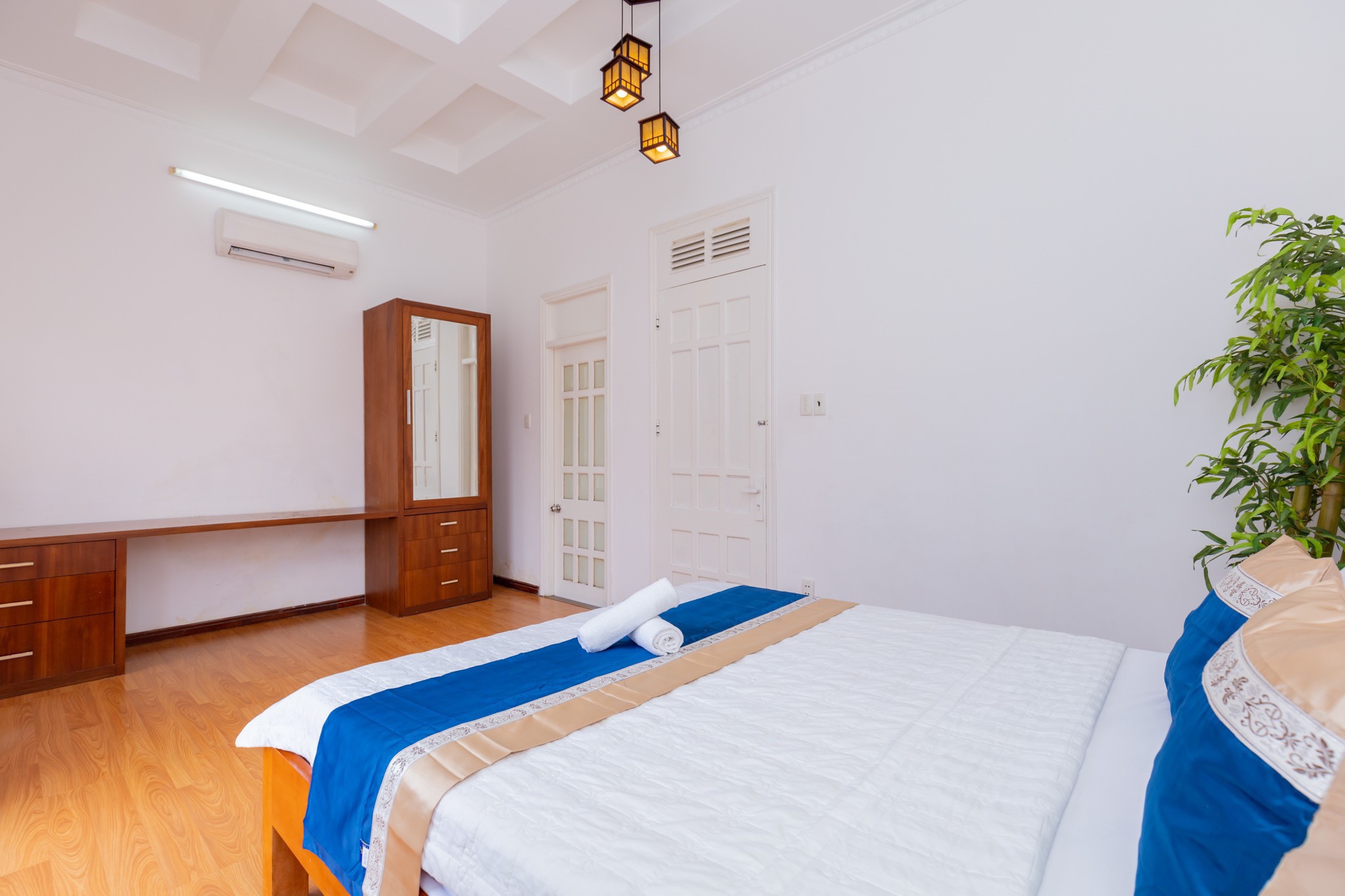 z3741066800325_9292776a3da75e42cd709f8cf5b1b3e2