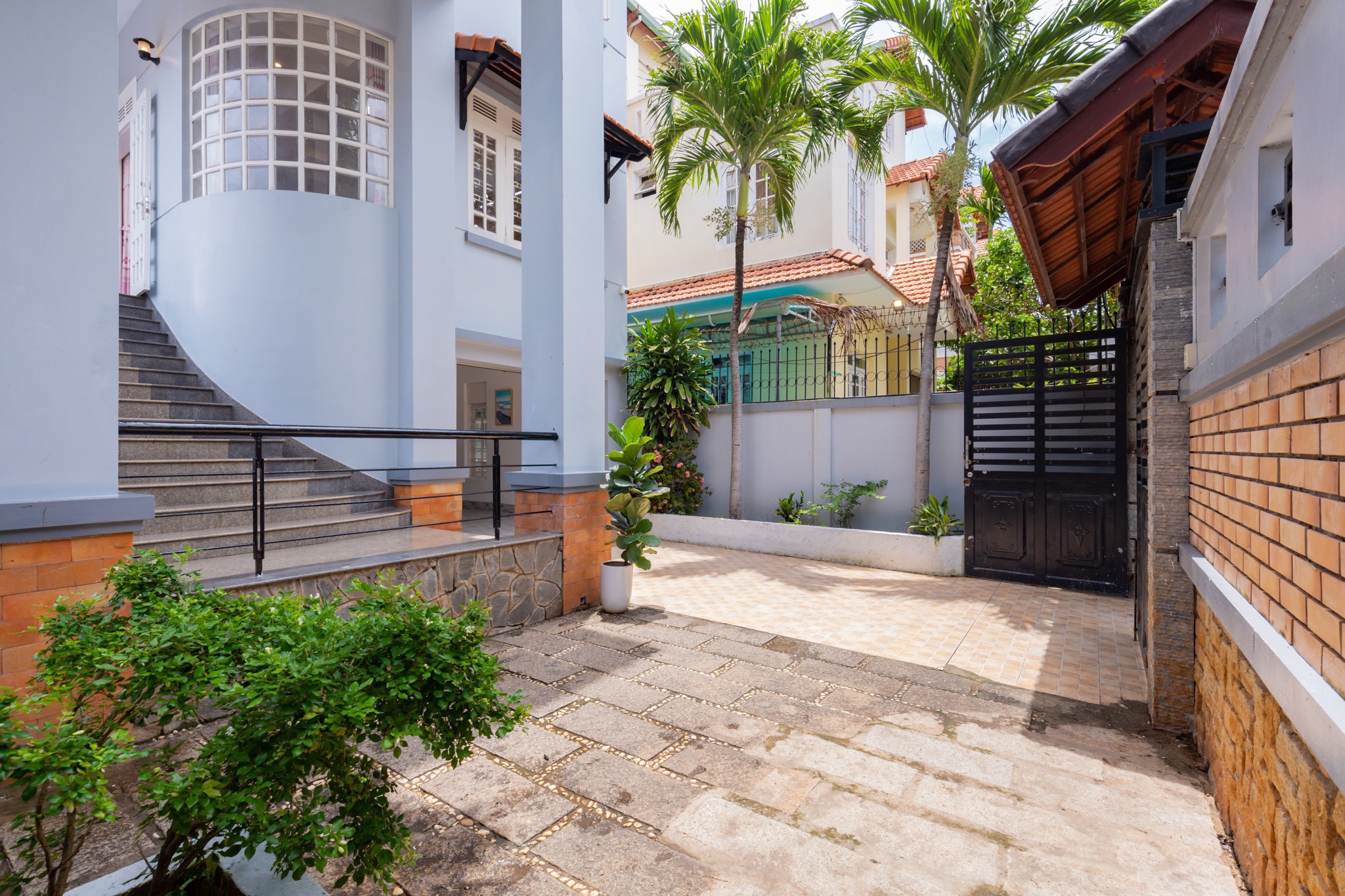 z3741066888156_1860d4e3cc3ce310a8dd330166ed01de