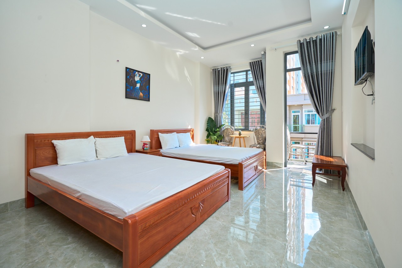 z5673353710932_66ec72c9b737ddabc5a2c489820c7aff