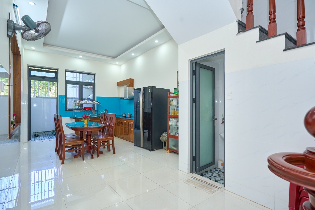 z5673353761368_684ef4d1f8b31d872452e853f3494794