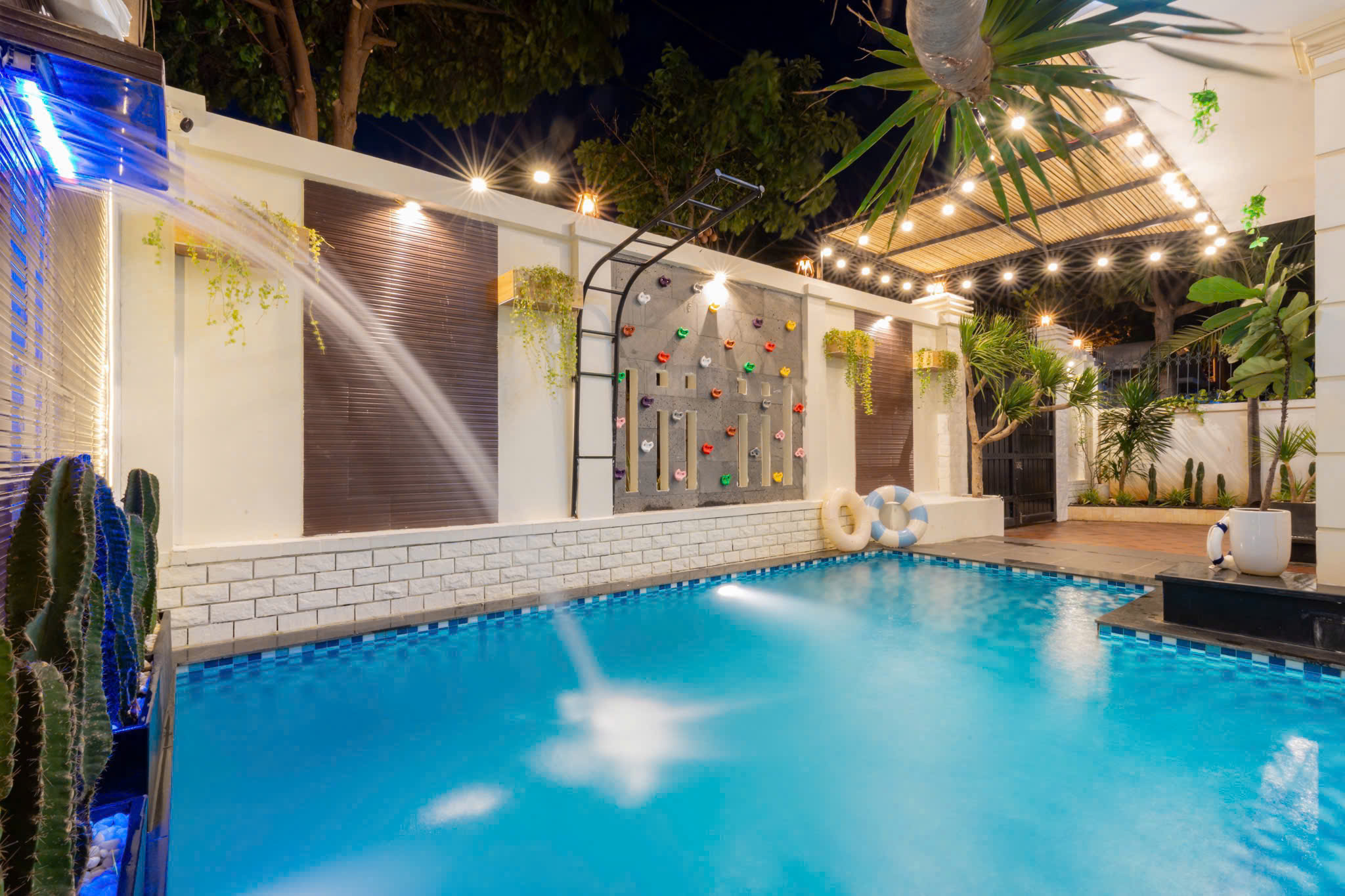 z6479073619202_b8204f196224f99bc7b2551784283e4f